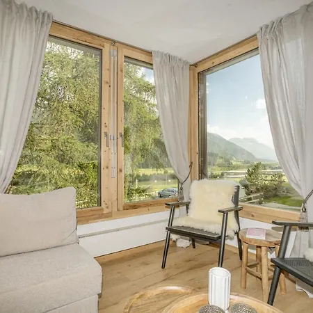 Apartment Chesa Carina 2 La Punt-Chamues-ch